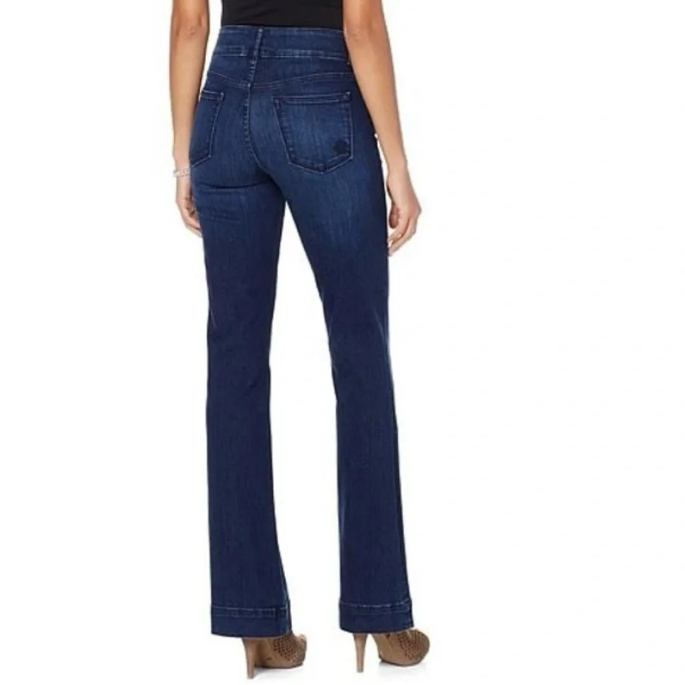 CJ by Cookie Johnson Women's 31x34 Foundation Flare Leg Med-Dark Wash Mid Rise - Picture 2 of 8